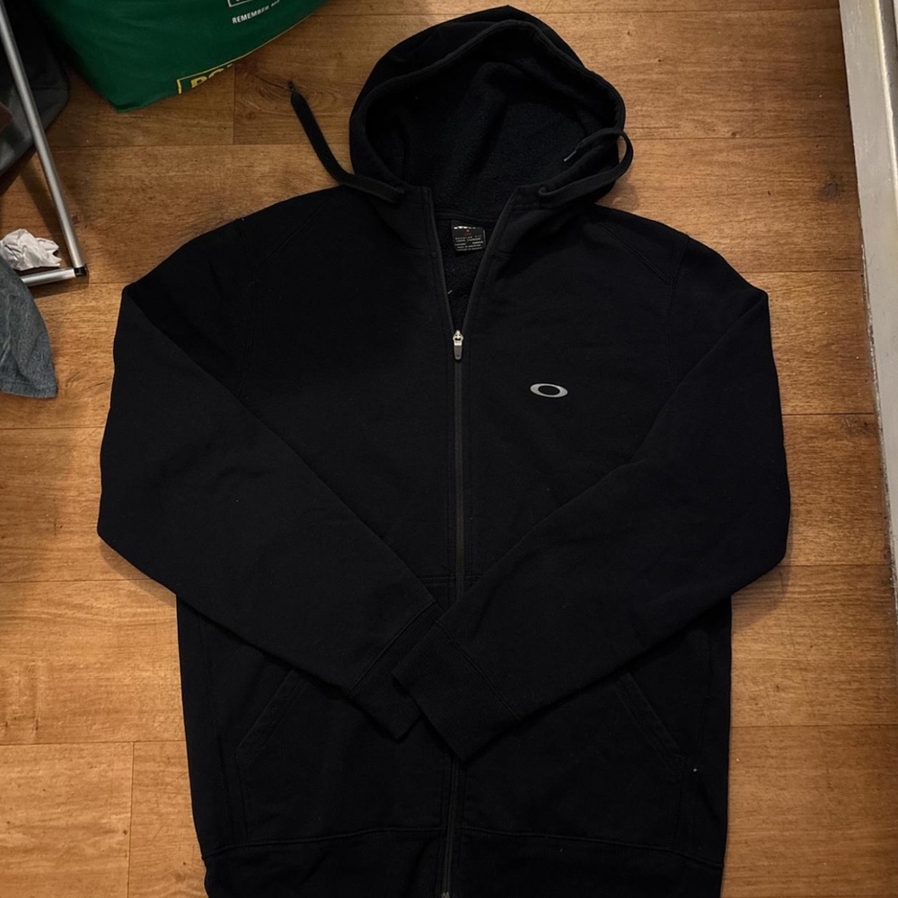Black Oakley Hoodie